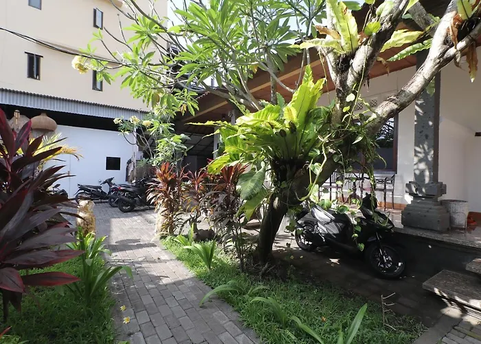 882 Petitenget